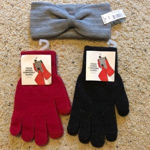 Winter gloves and headband